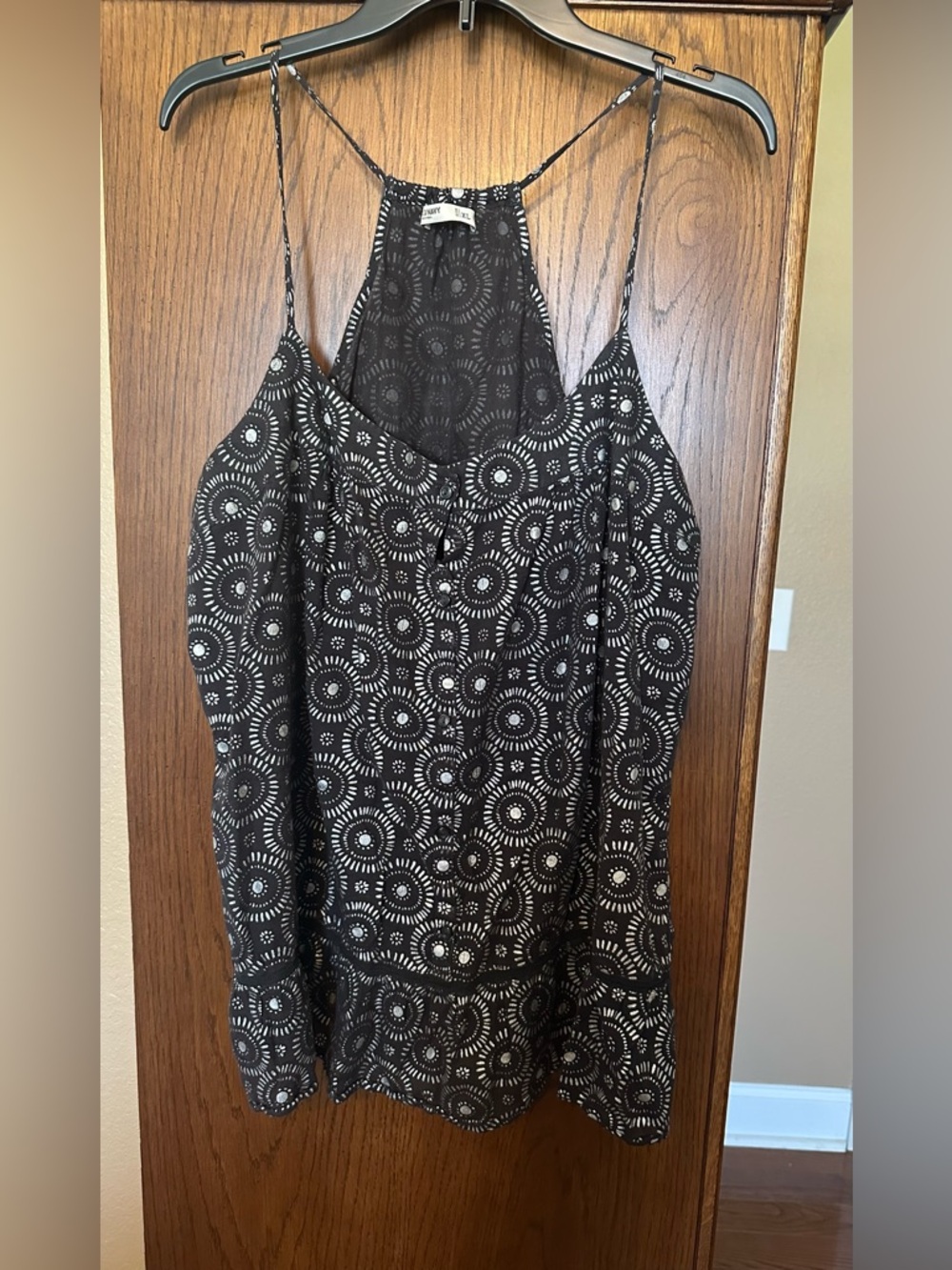 Old Navy Black and White Printed Spaghetti-Strap Camisole